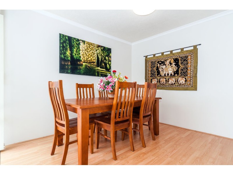 12/4 Madang Crescent, Runaway Bay QLD 4216