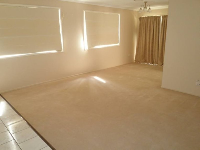 33 River Oak Drive, Helensvale QLD 4212