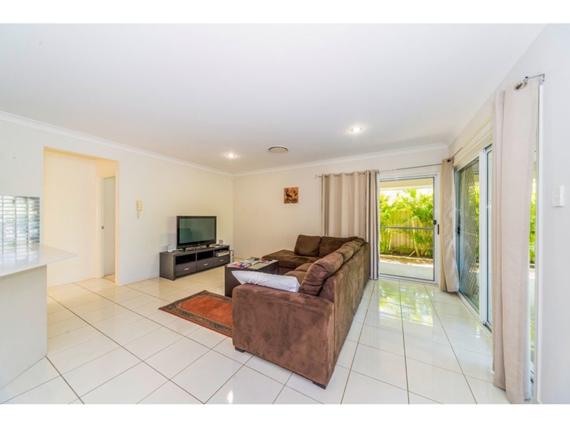 24 Iridium Drive, Hope Island QLD 4212