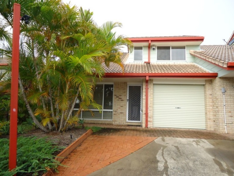 3/17 Kenny Drive, Labrador QLD 4215