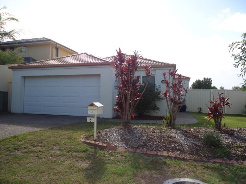 5 Katie Court, Arundel QLD 4214