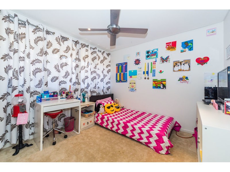 38 Markham Avenue, Runaway Bay QLD 4216