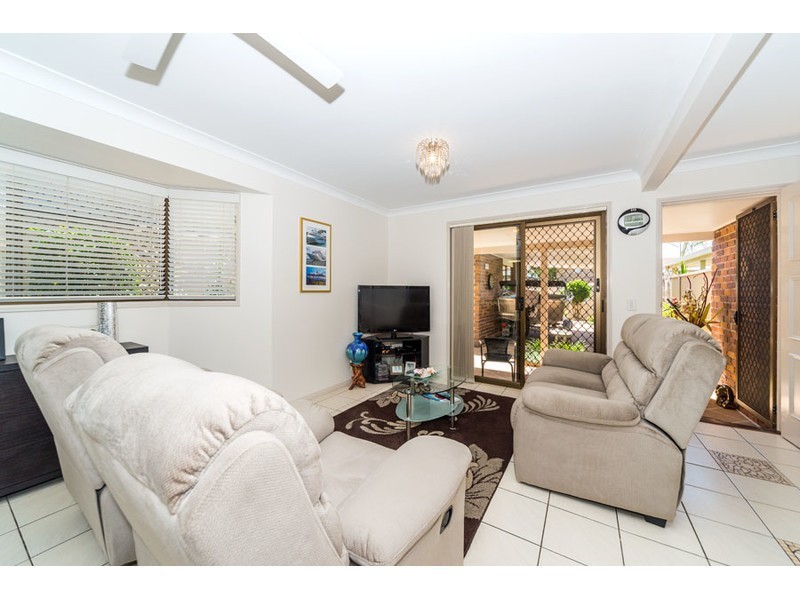 2/24 Loder Street, Biggera Waters QLD 4216