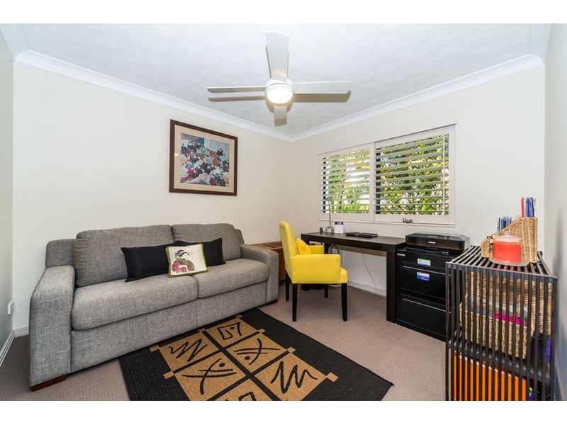 2/35 Loder Street, Biggera Waters QLD 4216