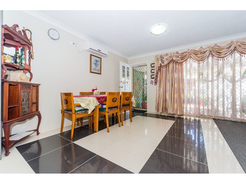 17/469 Pine Ridge Road, Runaway Bay QLD 4216