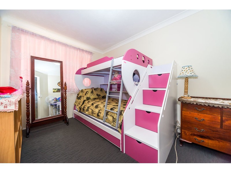 17/469 Pine Ridge Road, Runaway Bay QLD 4216