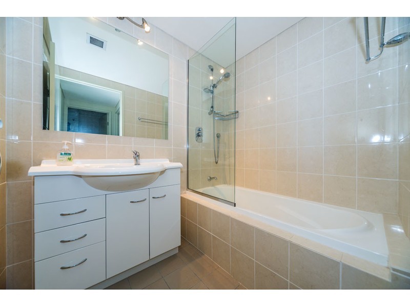 25/15 Brighton Street, Biggera Waters QLD 4216