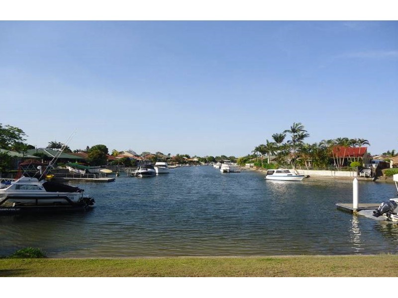 115 Columbus Drive, Hollywell QLD 4216