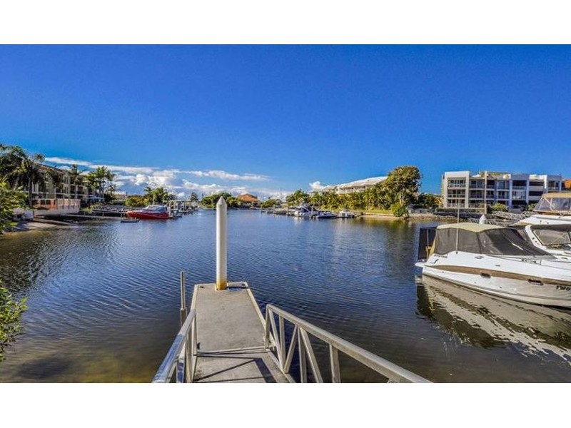 24/89 Bayview Street, Runaway Bay QLD 4216