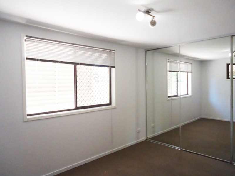 7 Nalkari Street, Coombabah QLD 4216