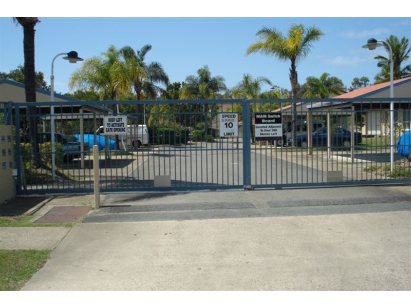 41/13 Brown Street, Labrador QLD 4215