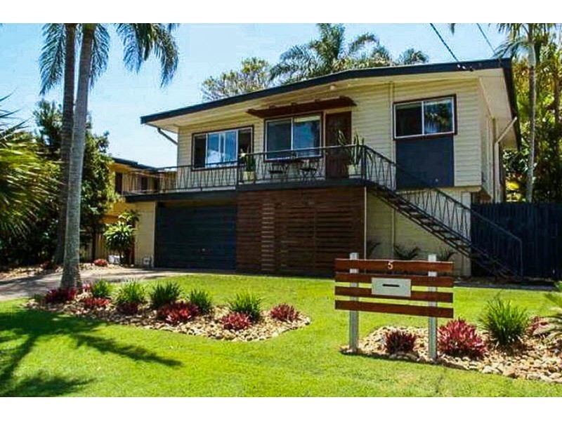 5 Bluegum Avenue, Hollywell QLD 4216