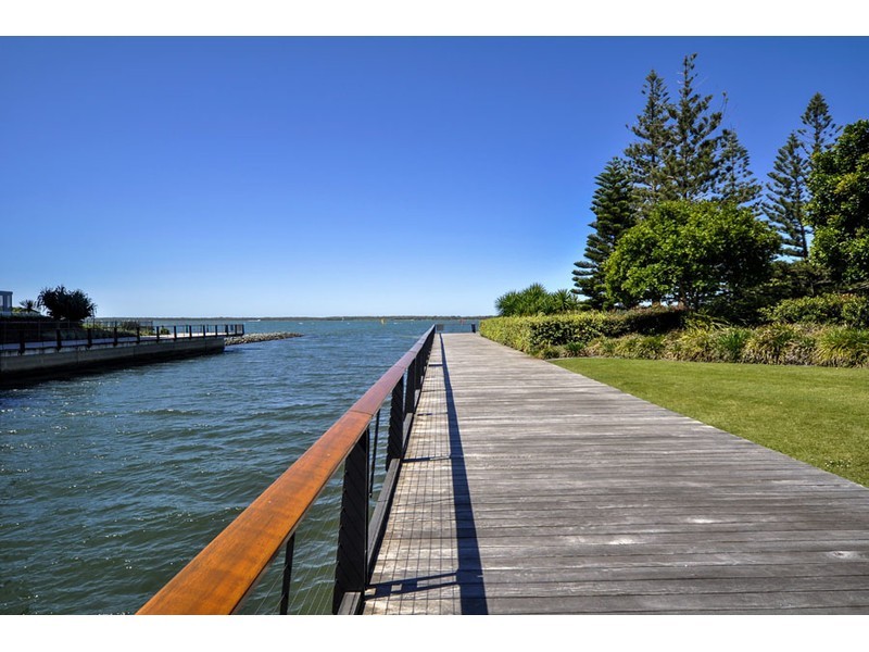 6304/323 Bayview Street, Hollywell QLD 4216