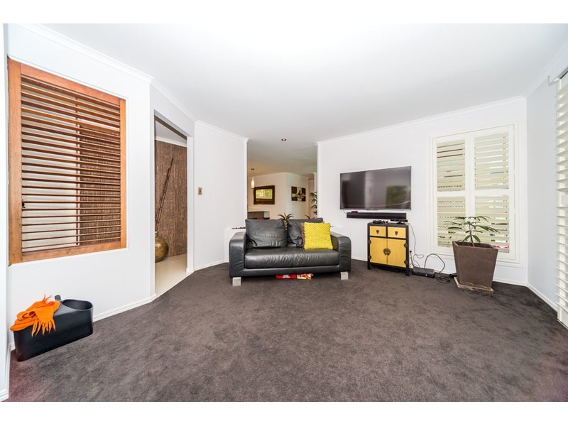 1 Sage Court, Runaway Bay QLD 4216