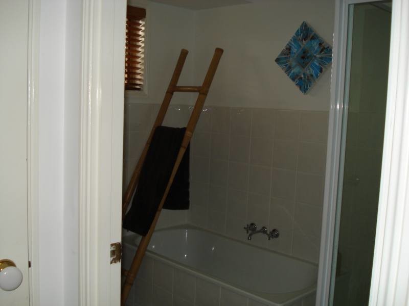 9/13 Stephanie Court, Labrador QLD 4215