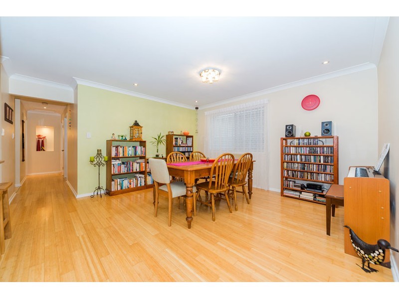 23 Iando Street, Coombabah QLD 4216