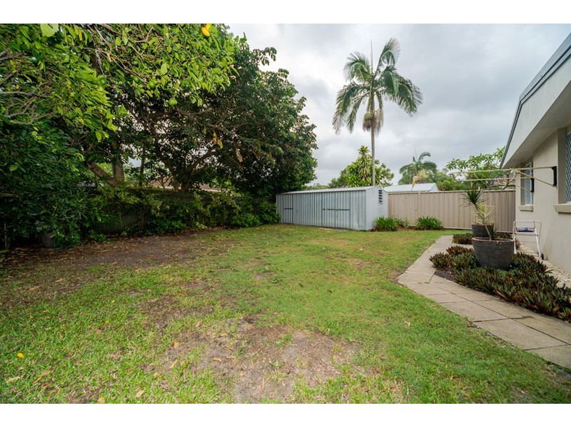 23 Iando Street, Coombabah QLD 4216