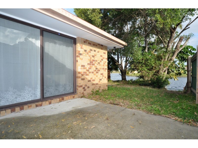 2/30 Marsupial Drive, Coombabah QLD 4216