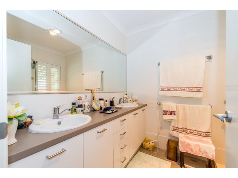 23 Yulia Street, Coombabah QLD 4216