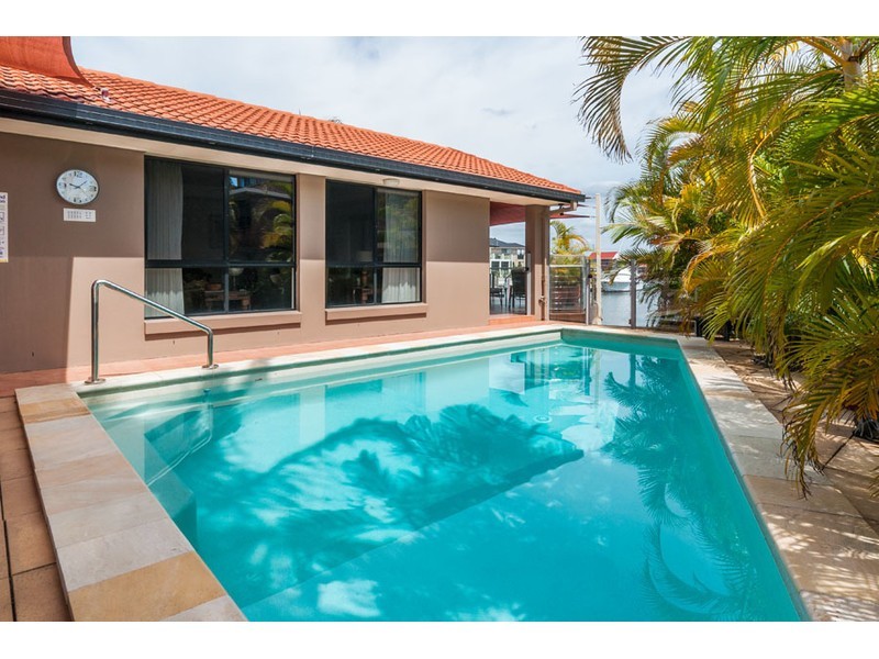 3 Sandakan Avenue, Runaway Bay QLD 4216