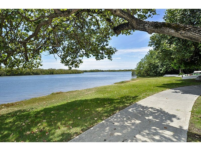 53 Allinga Street, Coombabah QLD 4216