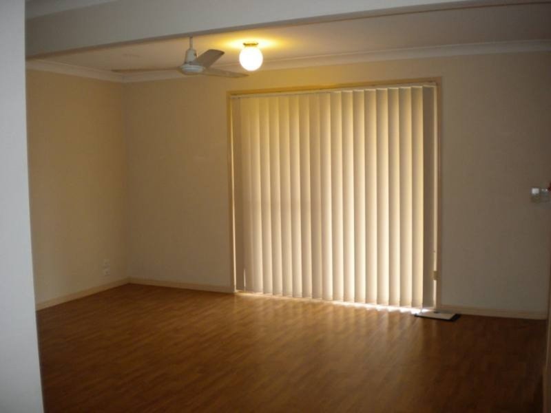 4/27 Ashbourne Terrace, Biggera Waters QLD 4216