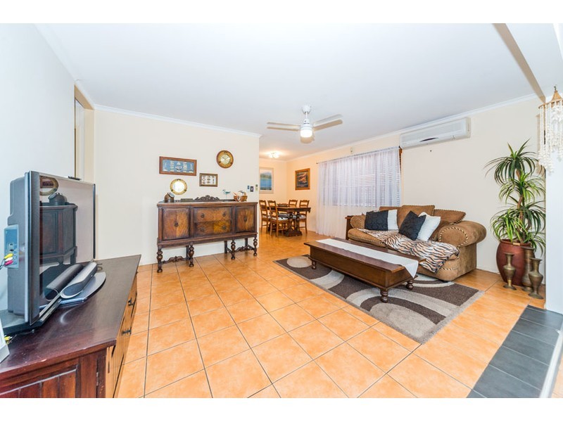 35 Allinga Street, Coombabah QLD 4216