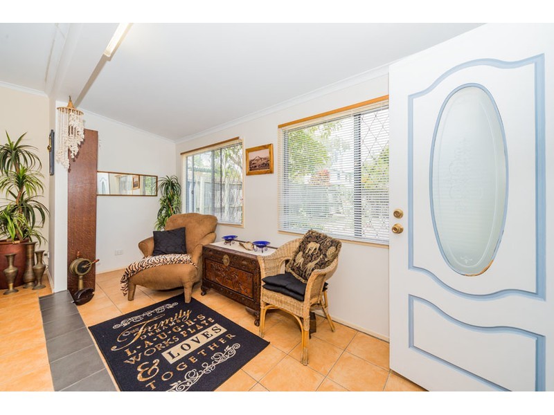 35 Allinga Street, Coombabah QLD 4216