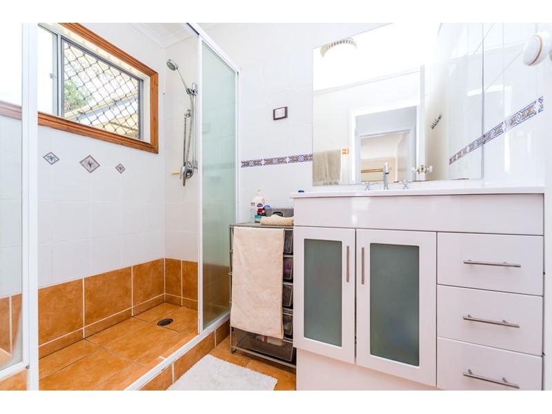 35 Allinga Street, Coombabah QLD 4216