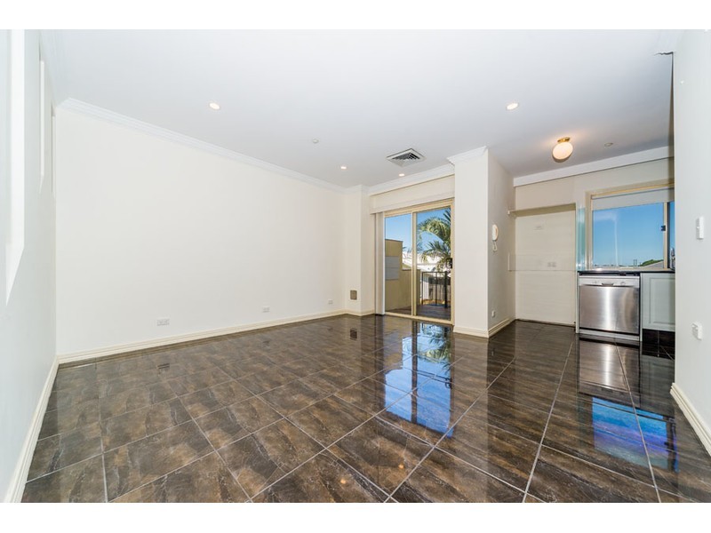 5/14 Pendraat Parade, Hope Island QLD 4212