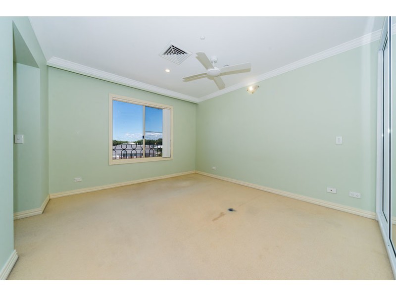 5/14 Pendraat Parade, Hope Island QLD 4212