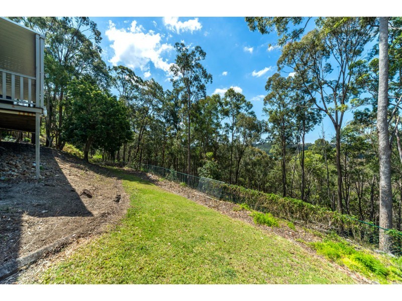 19 Crestridge Crescent, Oxenford QLD 4210