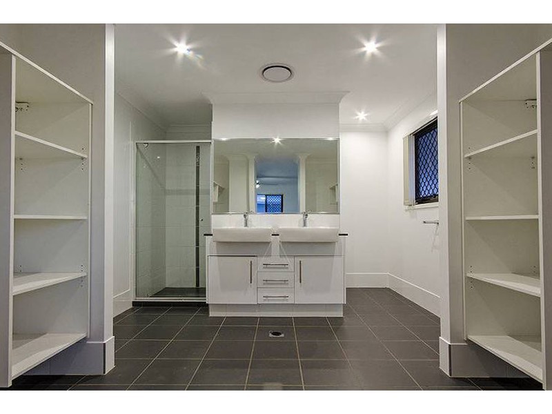 25 Palladium Boulevard, Hope Island QLD 4212