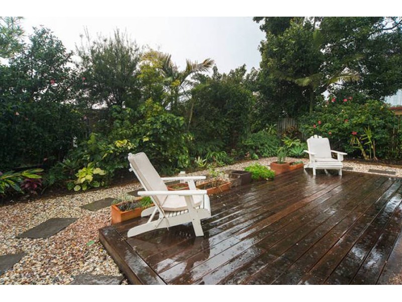 49 Clam Street, Runaway Bay QLD 4216