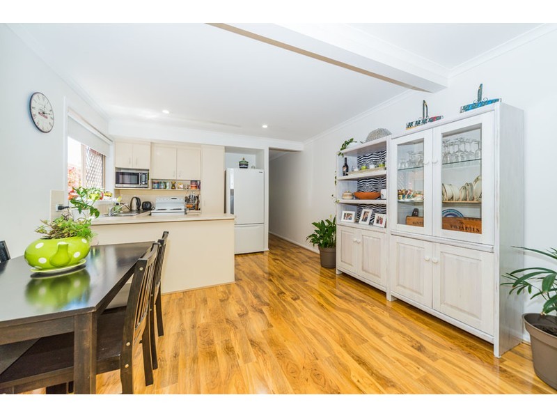 2/78 Worendo Street, Southport QLD 4215