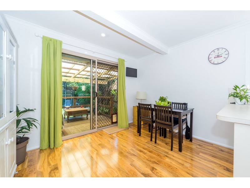 2/78 Worendo Street, Southport QLD 4215