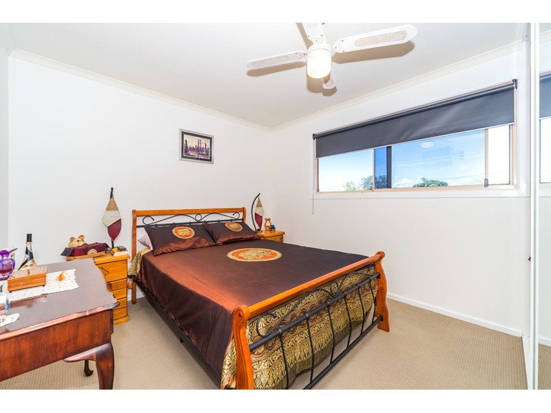 2/78 Worendo Street, Southport QLD 4215