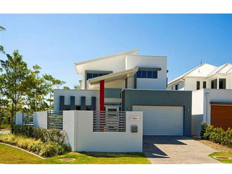 2 Fleetwood Court, Helensvale QLD 4212