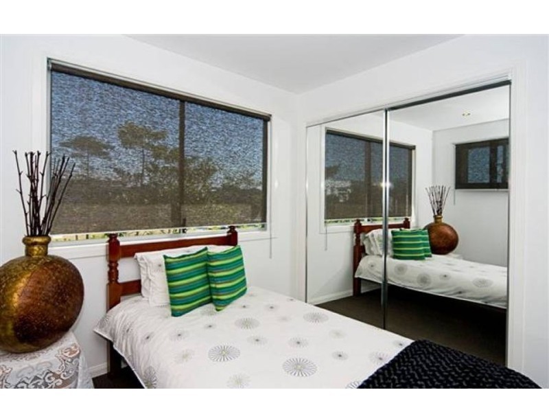 2 Fleetwood Court, Helensvale QLD 4212