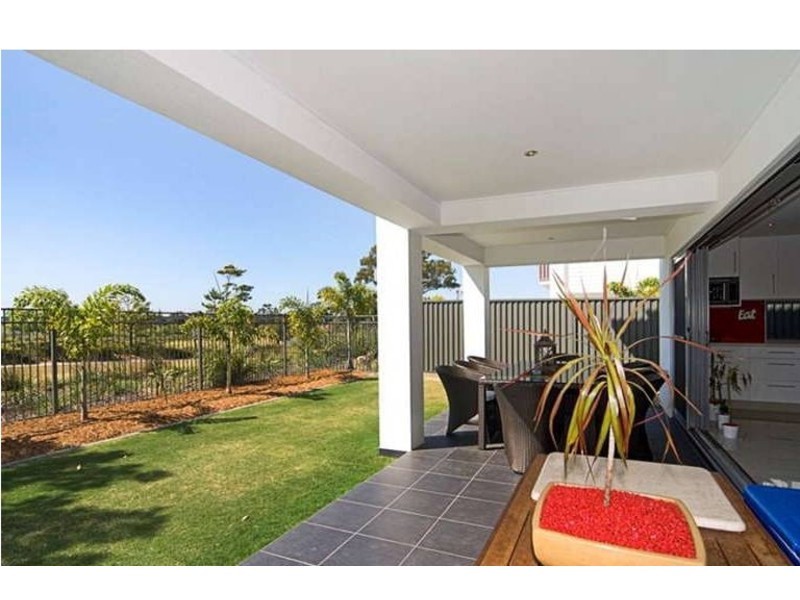 2 Fleetwood Court, Helensvale QLD 4212