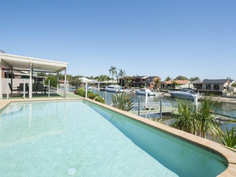 12 Marco Polo Place, Hollywell QLD 4216