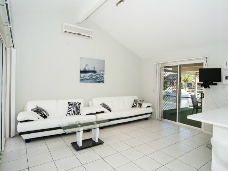 12 Marco Polo Place, Hollywell QLD 4216