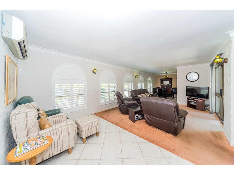 55 Markham Avenue, Runaway Bay QLD 4216