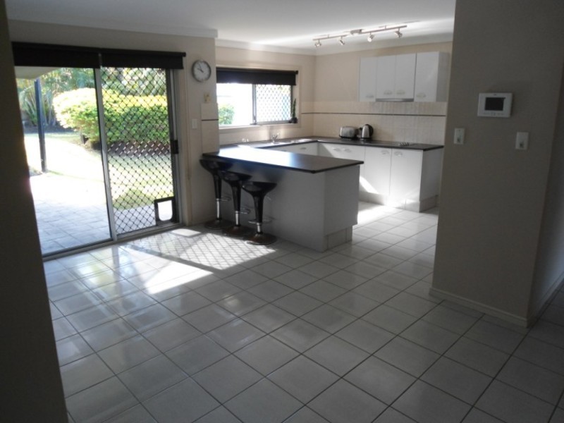 271 Central Street, Arundel QLD 4214