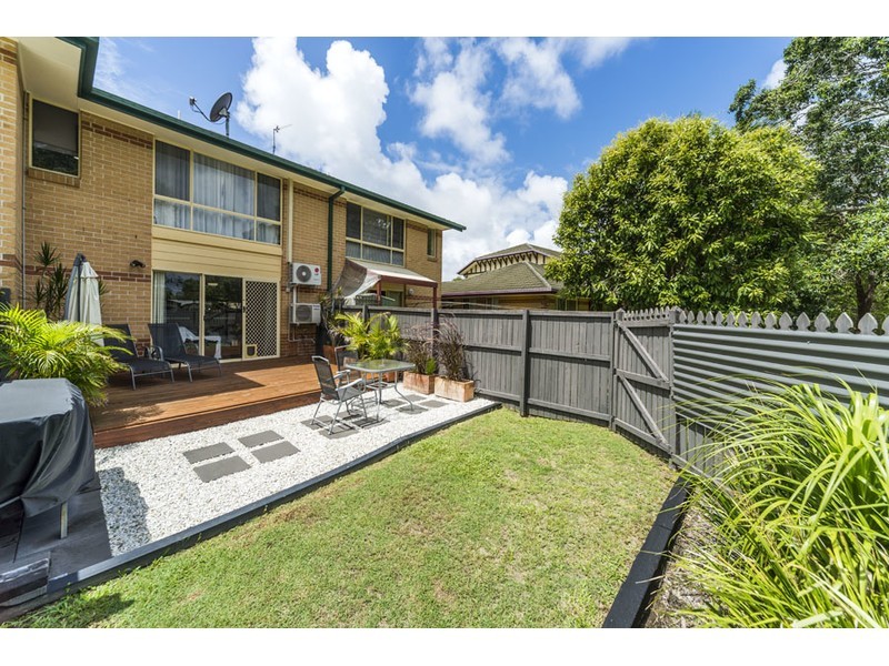 240/125 Hansford Road, Coombabah QLD 4216