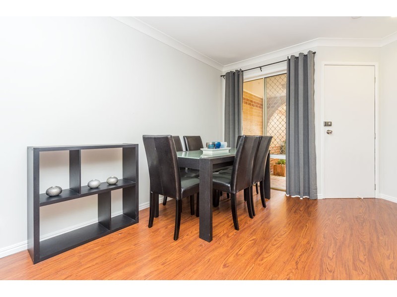 240/125 Hansford Road, Coombabah QLD 4216