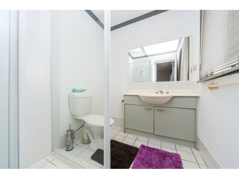 17/643 Pine Ridge Road, Biggera Waters QLD 4216