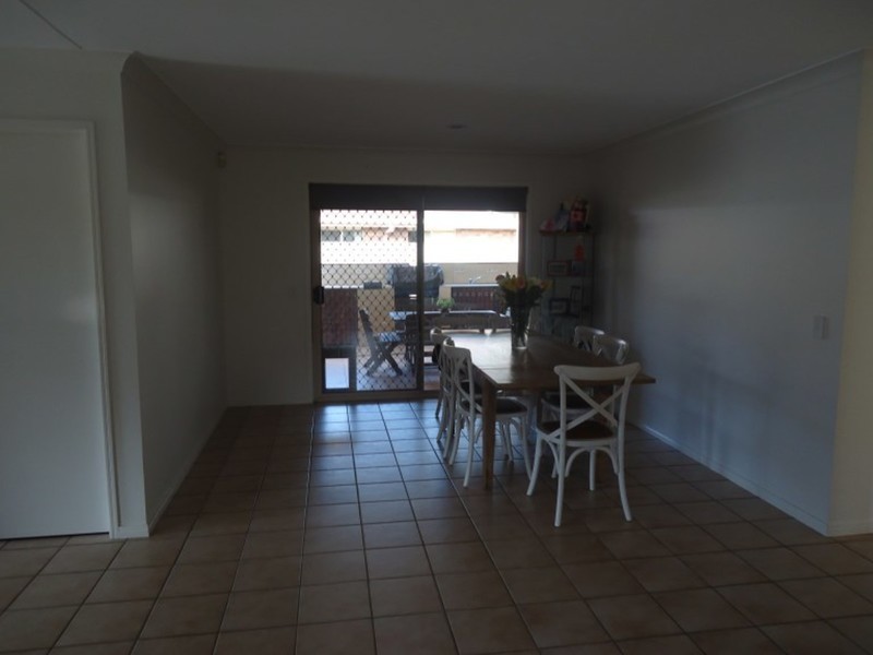 12 Floyd Court, Parkwood QLD 4214