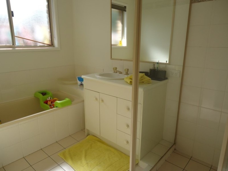 12 Floyd Court, Parkwood QLD 4214