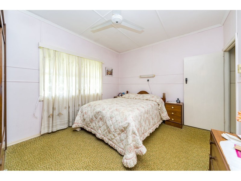 38 Turpin Road, Labrador QLD 4215